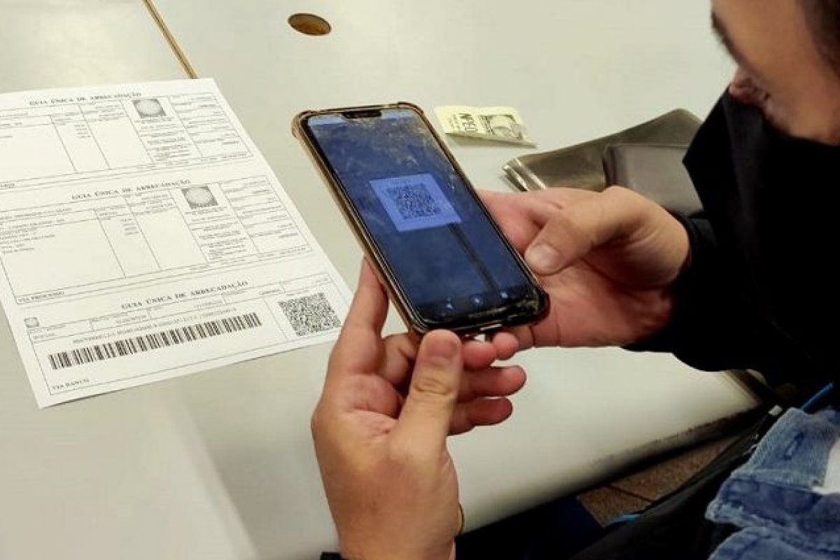 Detran-BA anuncia que vai adotar PIX para pagamento de taxas de serviços