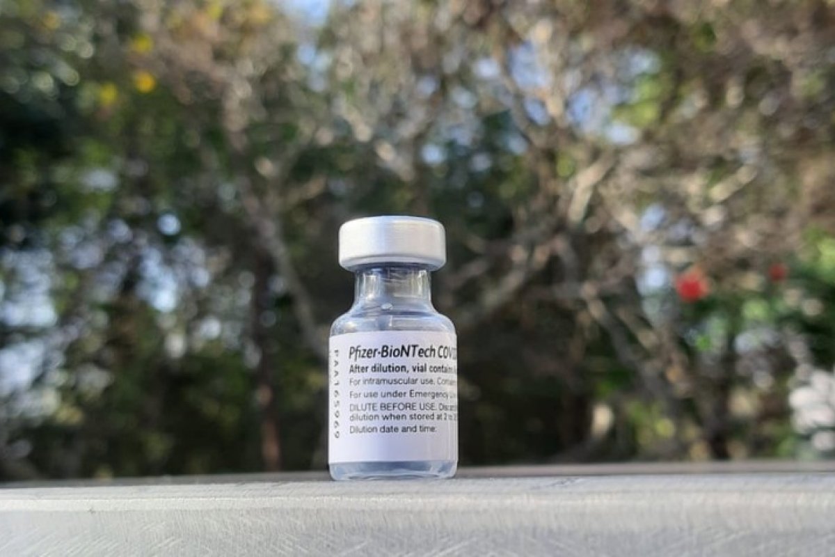 Pfizer entrega hoje mais 936 mil doses de vacina contra Covid-19 ao Brasil