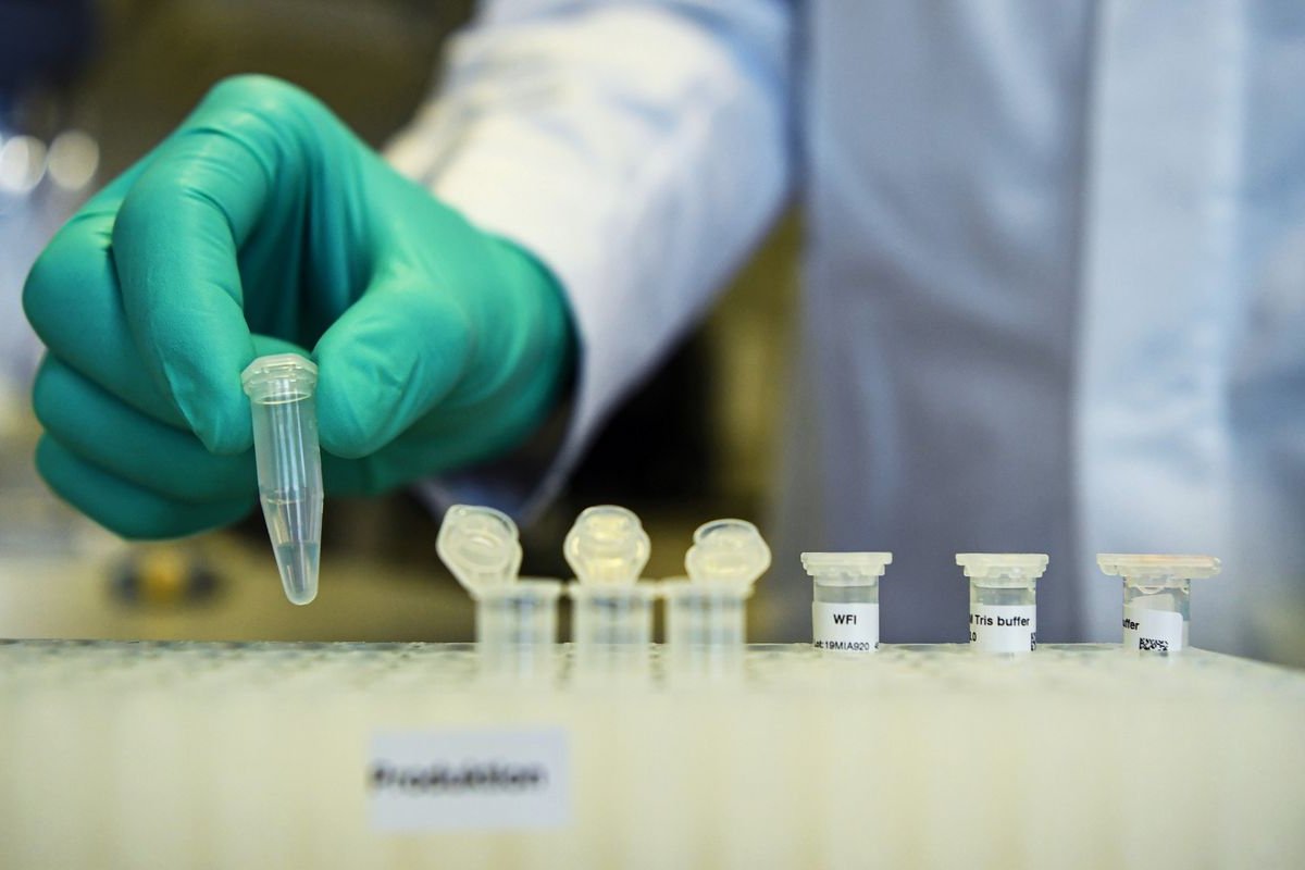 Vacina da CureVac contra covid-19 falha em teste com eficácia de 47%