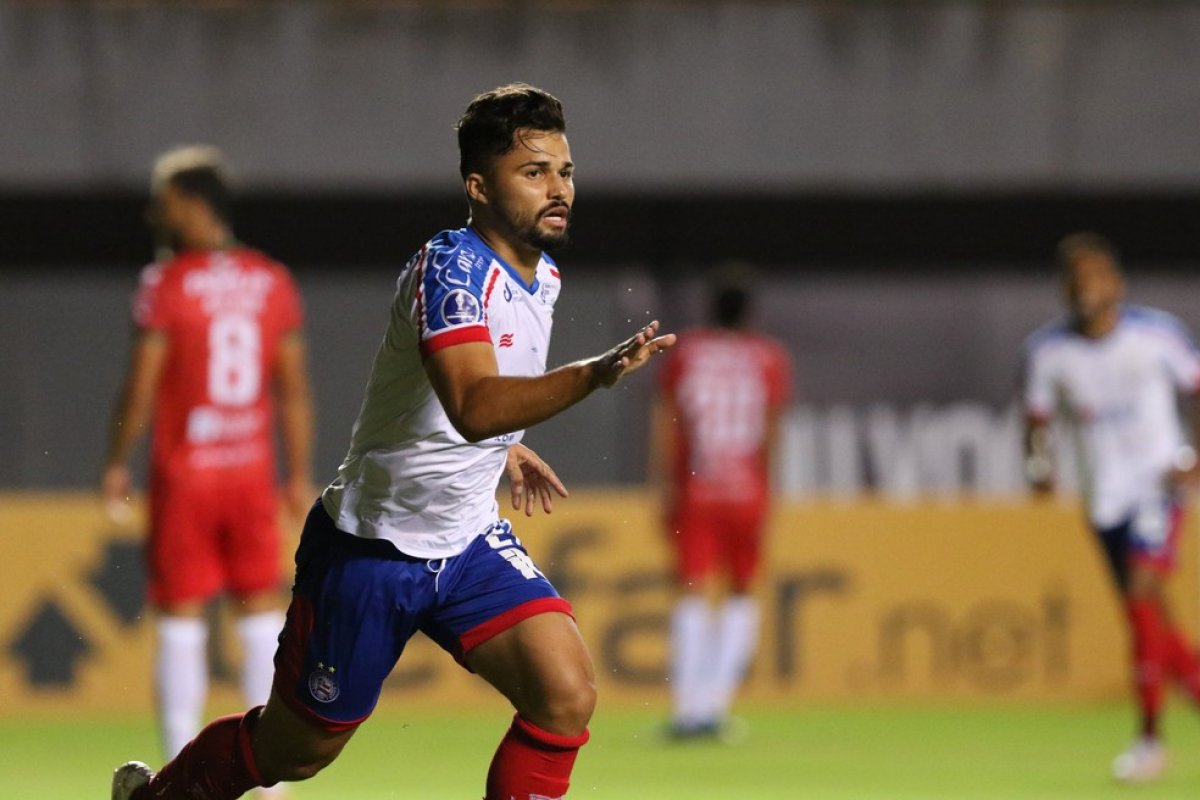 Vila Nova anuncia contratação de Alesson, do Bahia