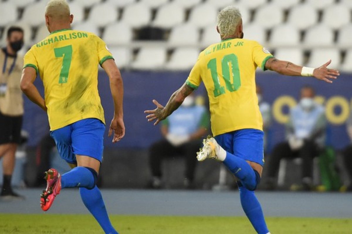 Brasil goleia Peru e confirma liderança absoluta do Grupo B da Copa América