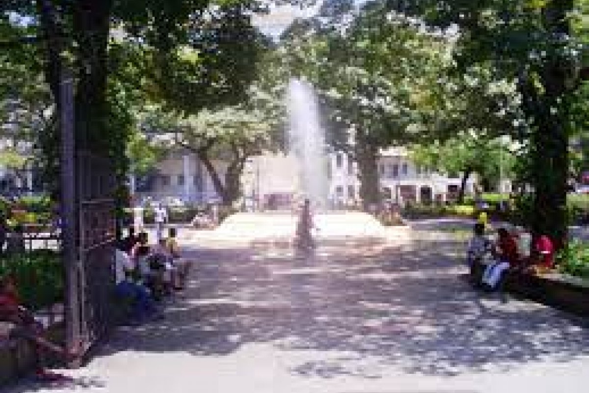 Preso suspeito de cometer assaltos na Praça da Piedade, em Salvador