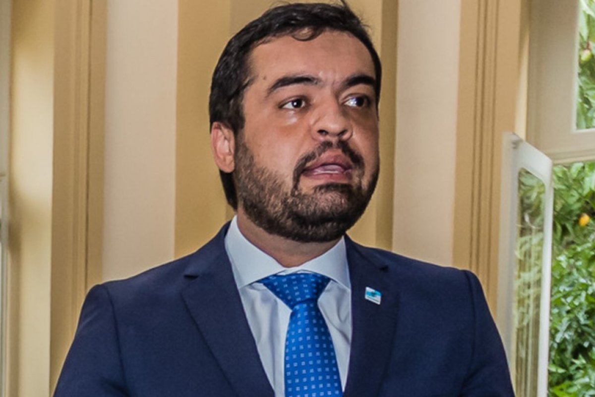 Aziz adia votação de requerimentos da CPI da Covid prevista para a próxima terça-feira (22)
