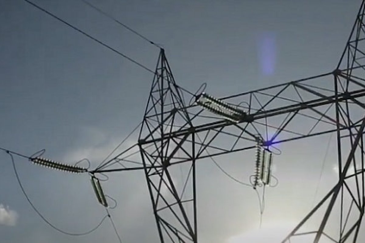 Ações da Eletrobras dão salto de quase 9% após aprovação da MP pelo Senado