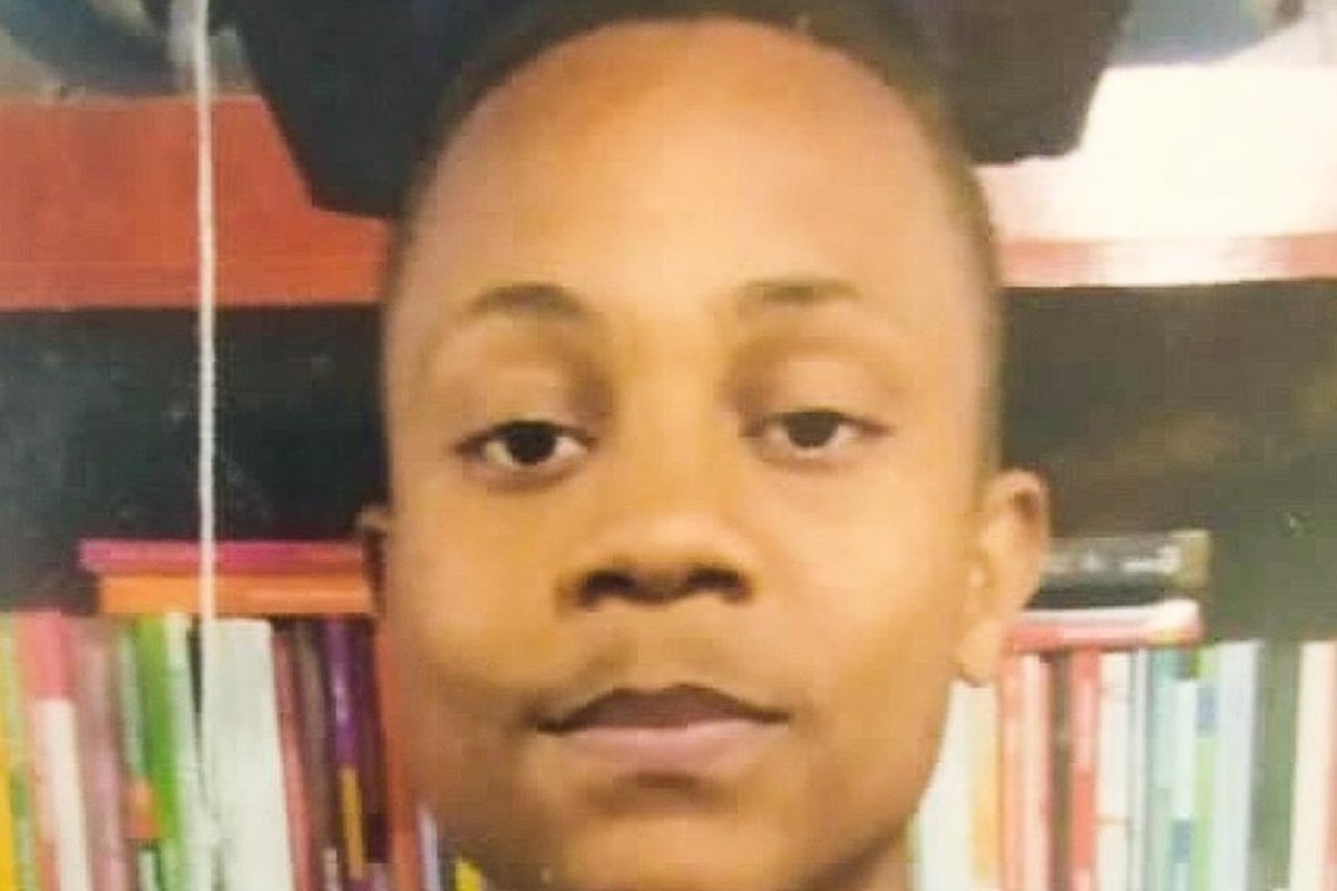 RJ: adolescente é baleado dentro de casa e morre durante operação policial na Penha