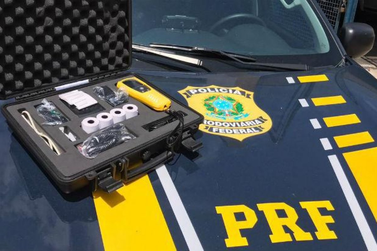 PRF prende em flagrante motorista embriagado em Luís Eduardo Magalhães, na Bahia