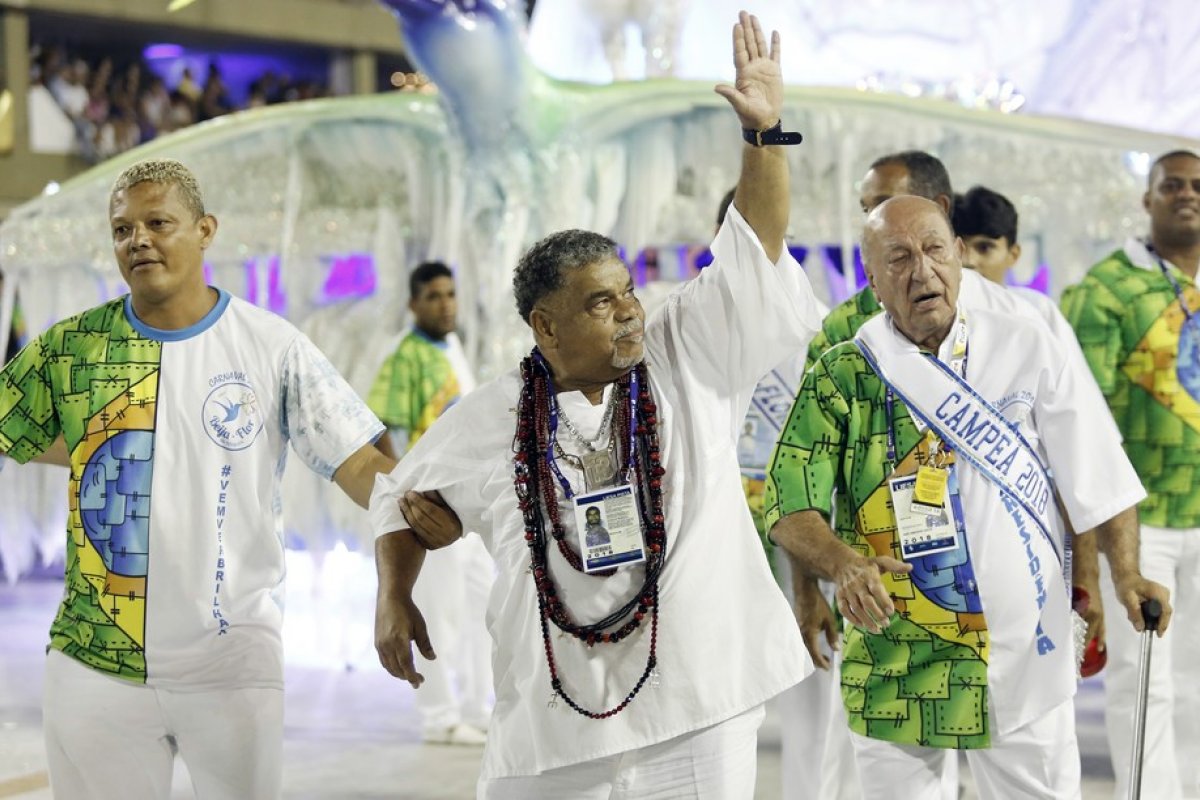 Morre vítima de Covid-19, o diretor de carnaval, Laíla