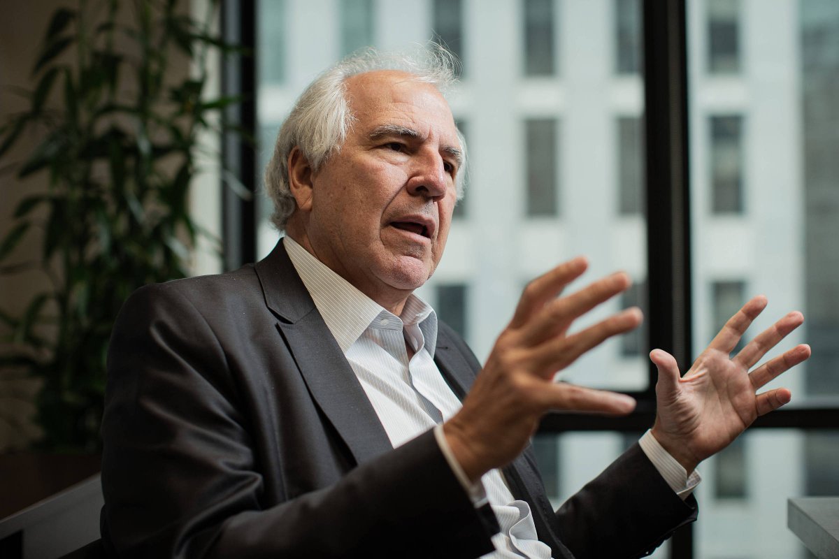 "Existem tratamentos que minimizam o risco da doença", diz dono da CNN Brasil