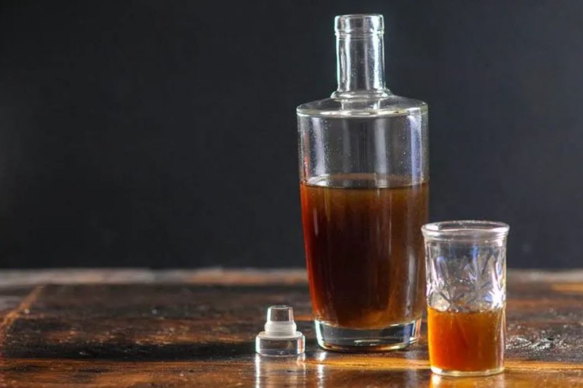 São João: confira quatro opções de licor para fazer em casa