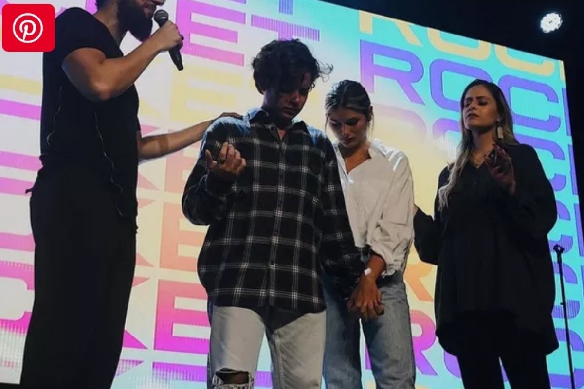 Sasha Meneghel passa aniversário do marido em culto nos EUA