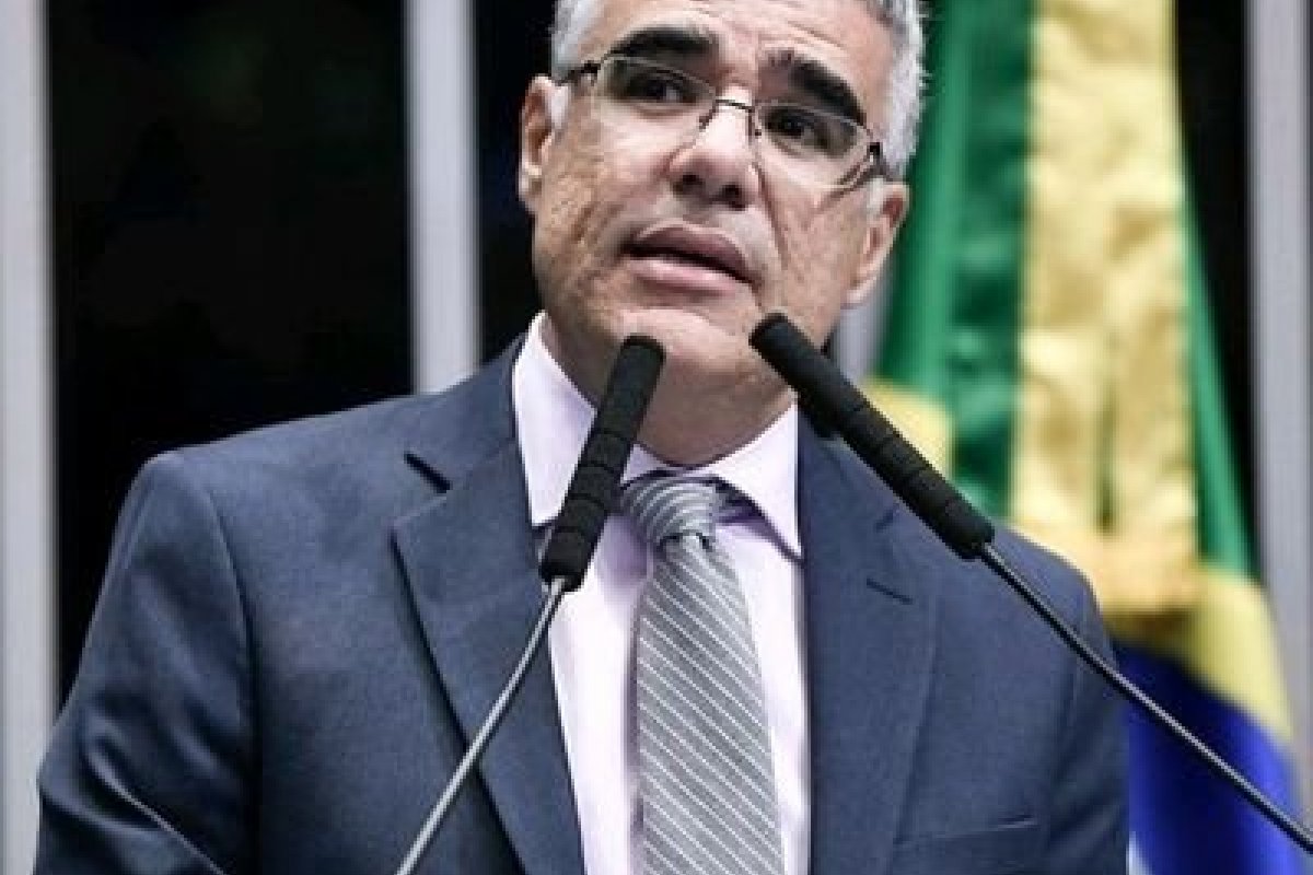 Video: “Quantos dos 500 mil mortos precisaram dos respiradores que nunca chegaram?” diz Girão