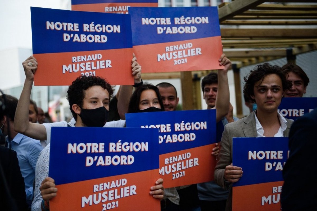 Reagrupamento Nacional (RN) sofre derrota em eleições regionais na França