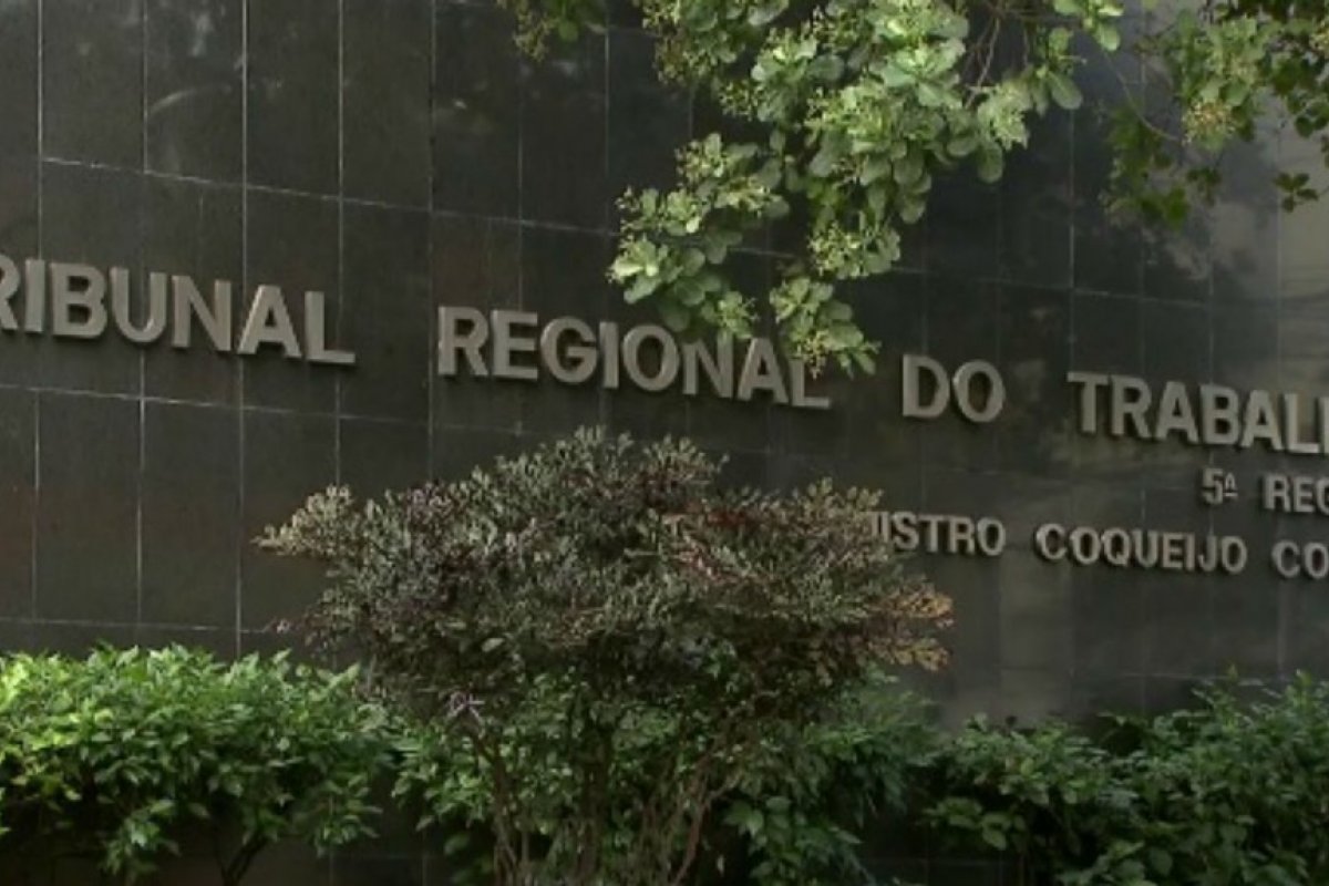 TRT determina determina indenização de R$ 30 mil a funcionário das Lojas Insinuante acusado de roubo