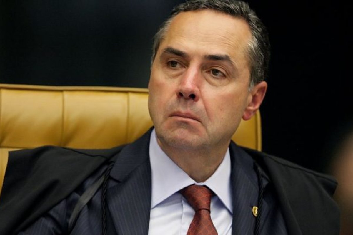 Barroso recebe deputados para discutir PEC do voto impresso