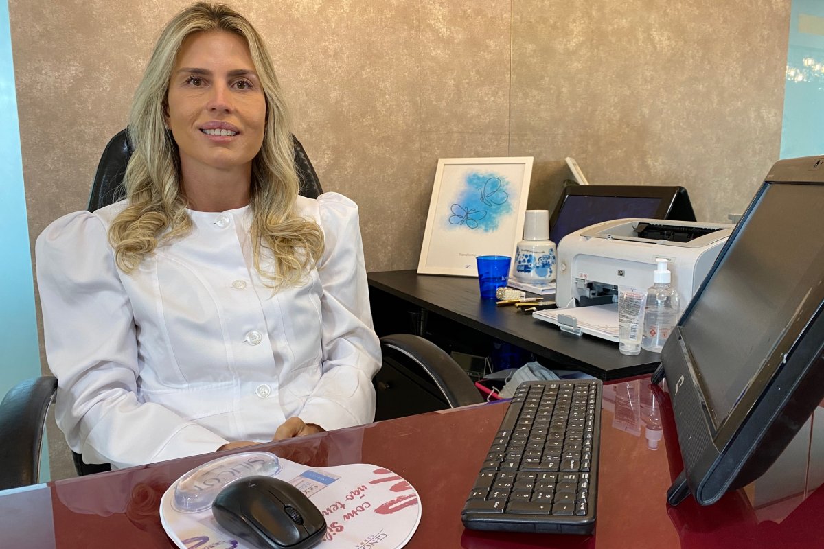 Dermatologista Andrea Botto alerta para cuidados com a pele no inverno