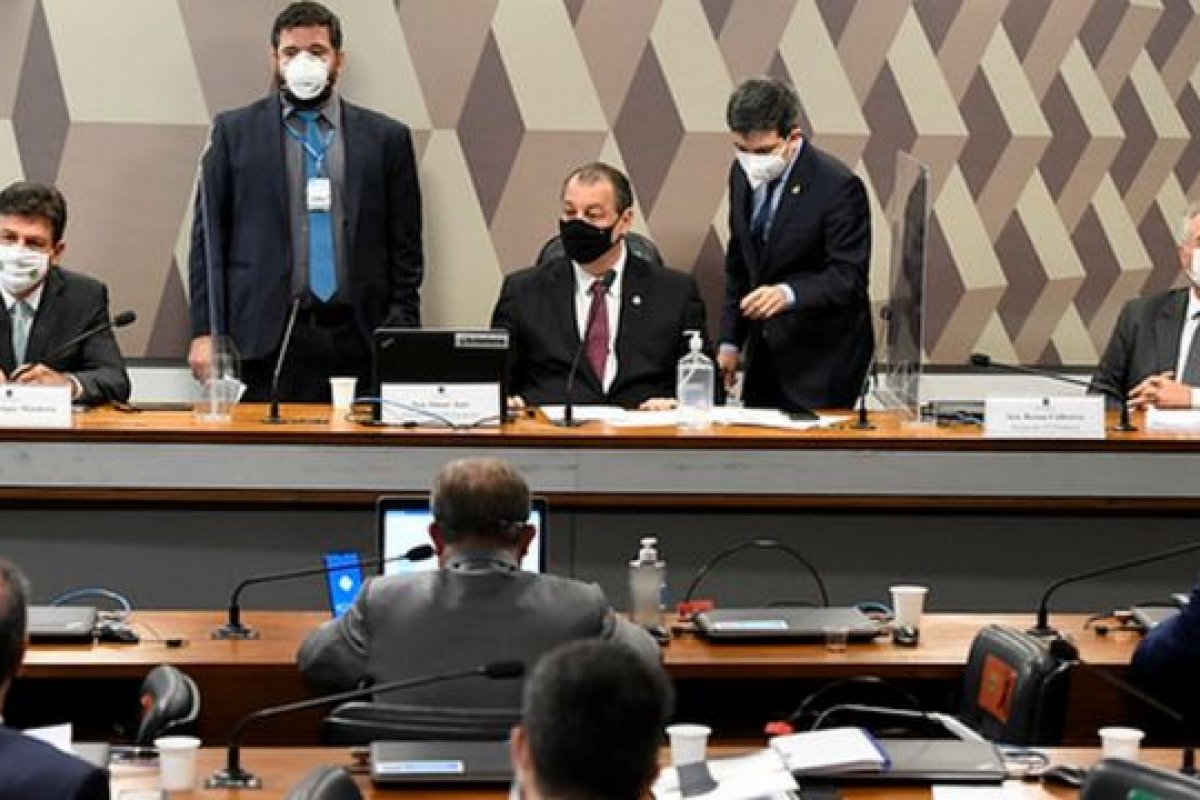 CPI realiza novas remarcações de depoimentos de governadores