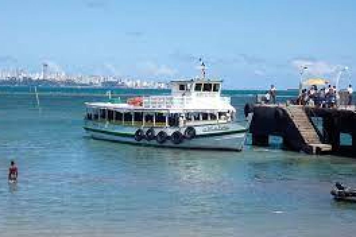 Travessia Salvador-Mar Grande opera normalmente nesta terça-feira (22)