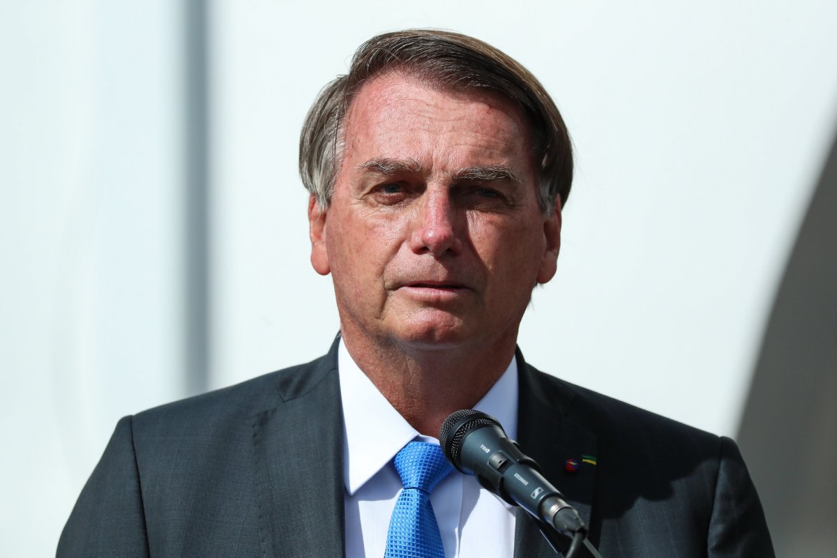 Vídeo: Bolsonaro diz que ‘falta de caráter’ é a marca de Renan Calheiros