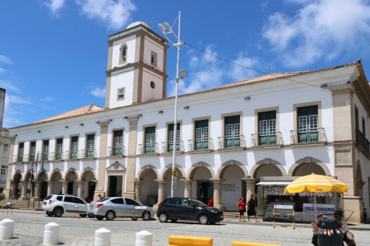 Prefeitura de Salvador apresenta lei orçamentária para 2022 na Câmara 