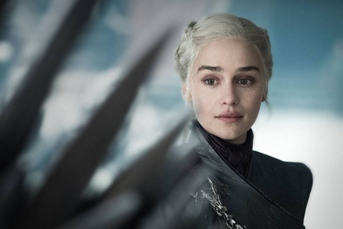 Atriz de Game of Thrones, Emilia Clarke desabafa sobre final polêmico da série