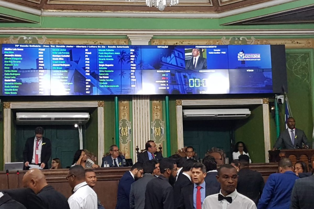 Após acordo com Geraldinho, vetos de Neto serão aprovados