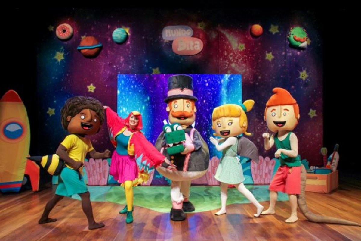 Salvador recebe apresentação do espetáculo Mundo Bita 