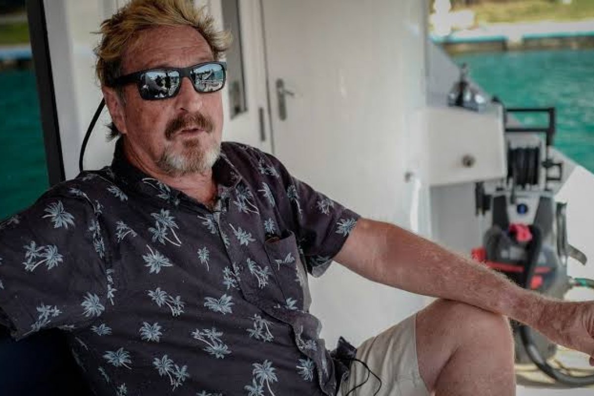 John McAfee, criador do antivírus McAfee, é encontrado morto em prisão de Barcelona