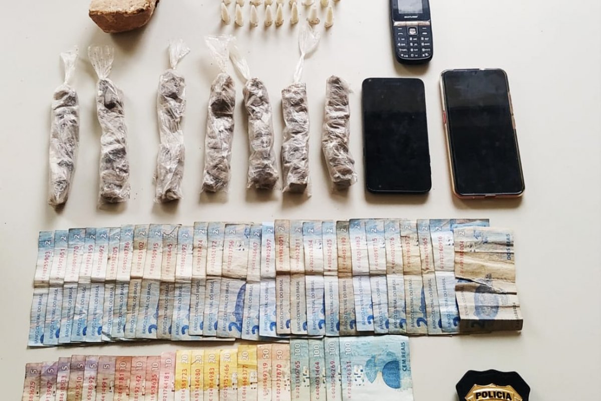 Homem morre e outra é preso durante operação da polícia, em Itamaraju 