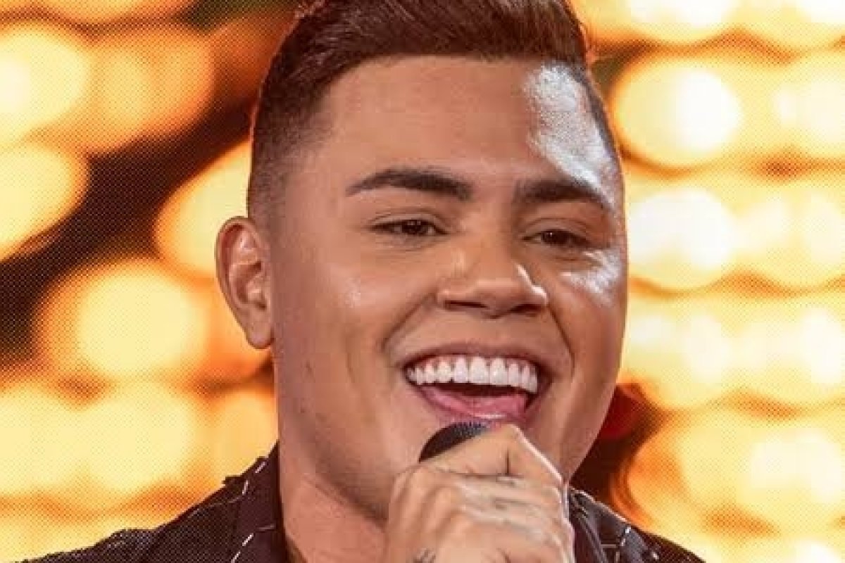 Famoso cantor sertanejo sobre política: “Não vejo necessidade de me posicionar”