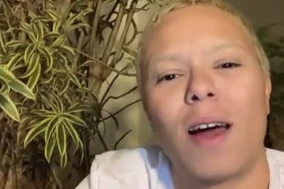 No Instagram, Maria Gadú se revolta com críticas a Juliette e pede respeito! 