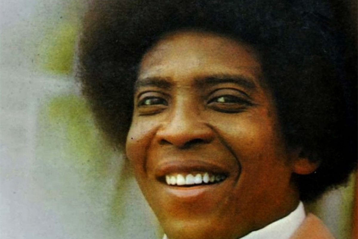 Cantor Djalma Dias morre aos 83 anos
