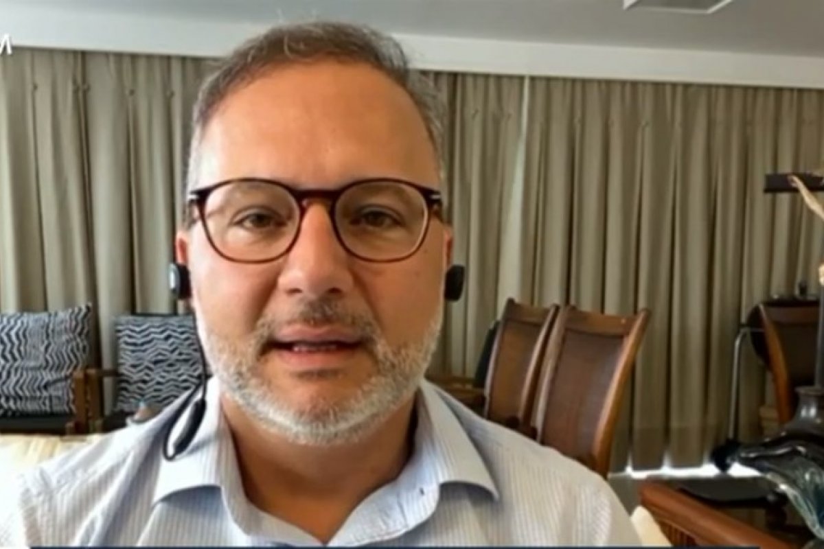 Fábio Vilas-Boas diz que primeiro lote da Sputnik V só deve ser entregue no fim de julho