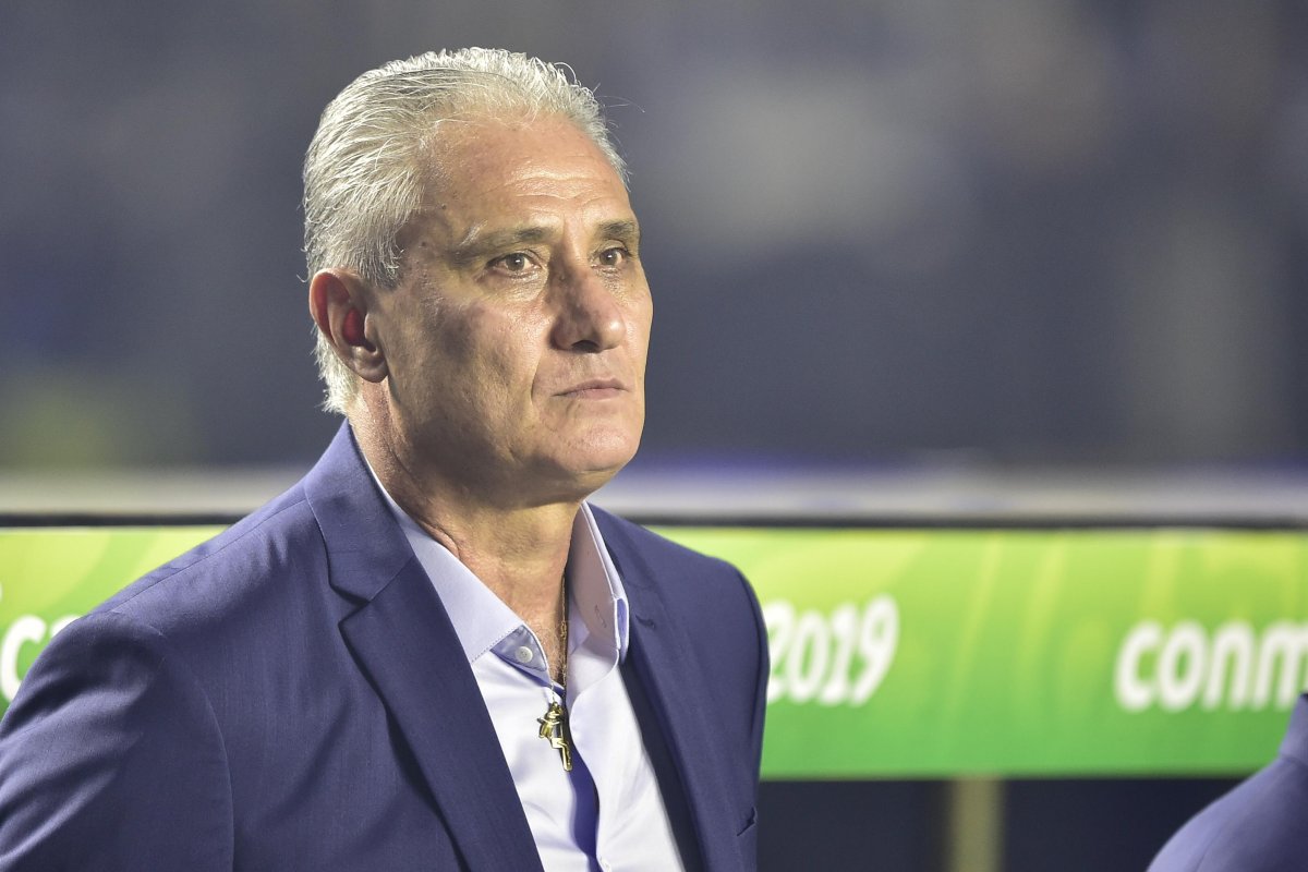 Tite é multado em US$ 5 mil após criticar organização da Copa América