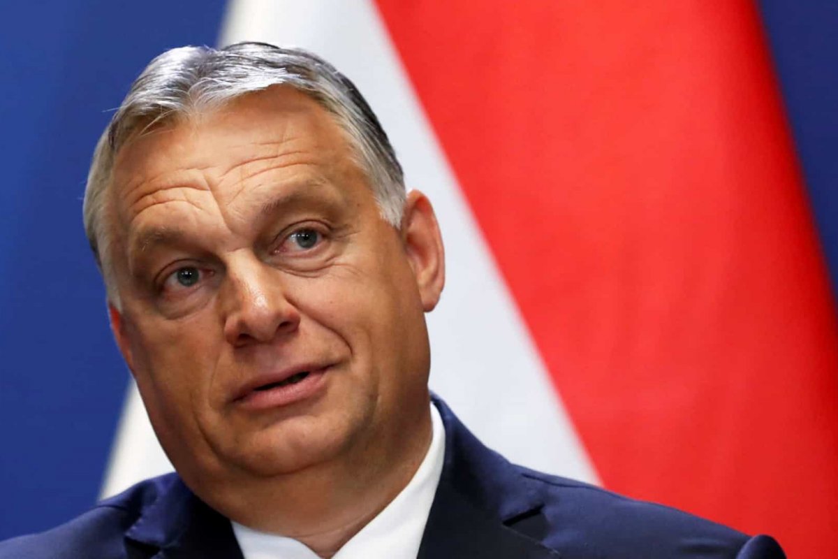 Em confronto aberto sobre lei anti-LGBT+, Hungria ganha incentivo para tirar país da UE