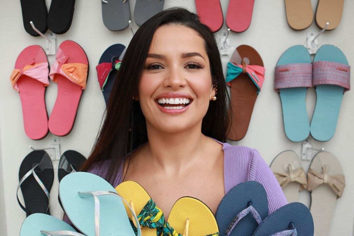 Poderosa! Juliette é a nova embaixadora de Havaianas