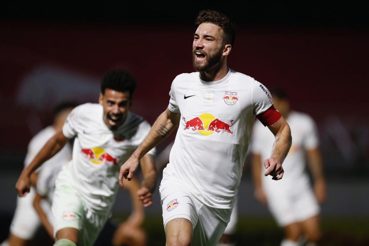 Tite convoca Léo Ortiz para fase final da Copa América