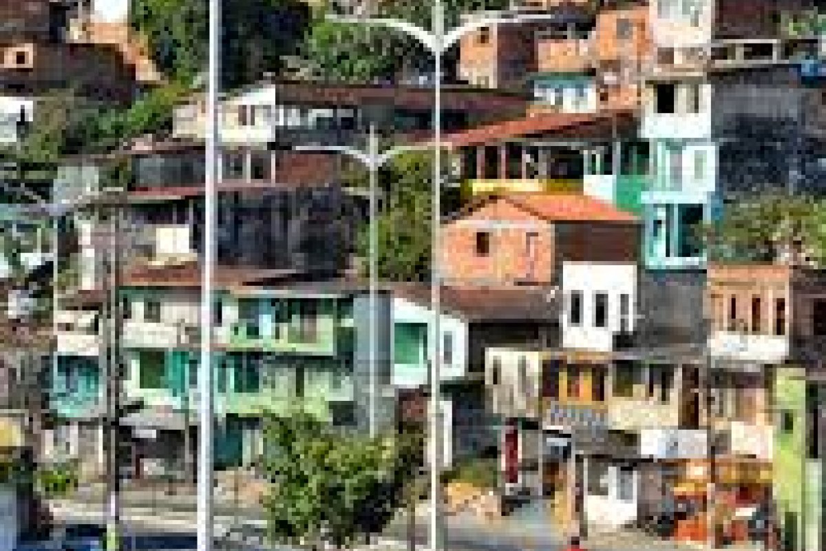 Dois homens são mortos a tiros no bairro de Itacaranha, em Salvador