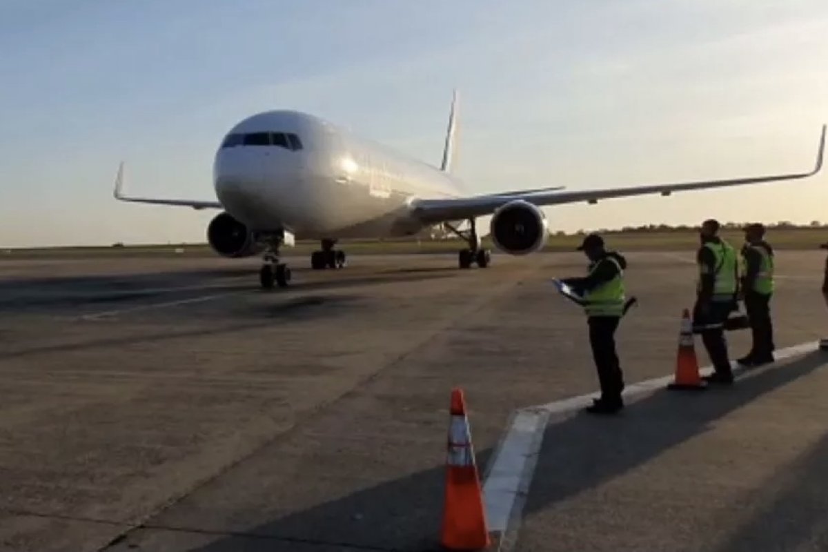 Pfizer entrega mais 936 mil doses da vacina ao Brasil e completa 2,4 milhões em três voos