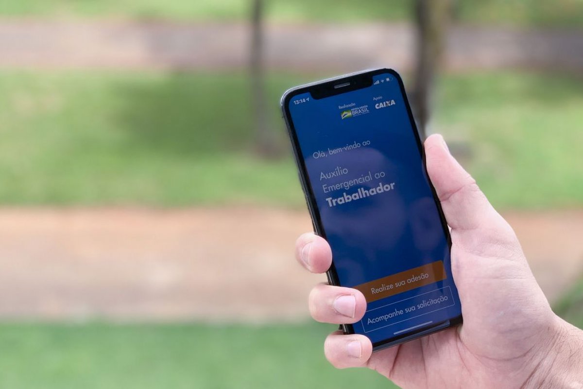 Caixa realiza neste domingo (27) o pagamento do auxílio emergencial aos nascidos em setembro