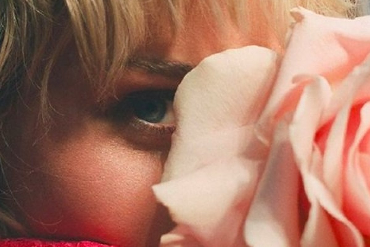 Gucci anuncia Miley Cyrus como o rosto da sua nova fragrância, a ‘Gucci Flora Gorgeous Gardenia’