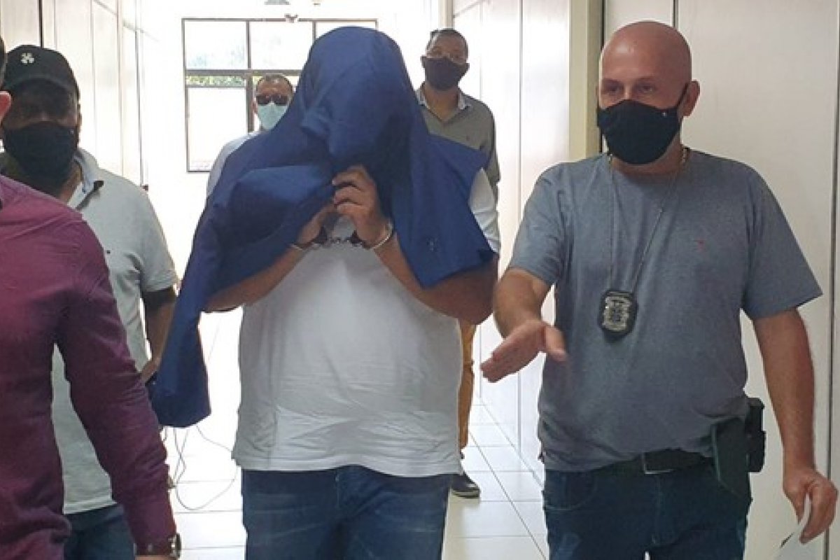 Criminoso que matou médico tem prisão temporária prorrogada