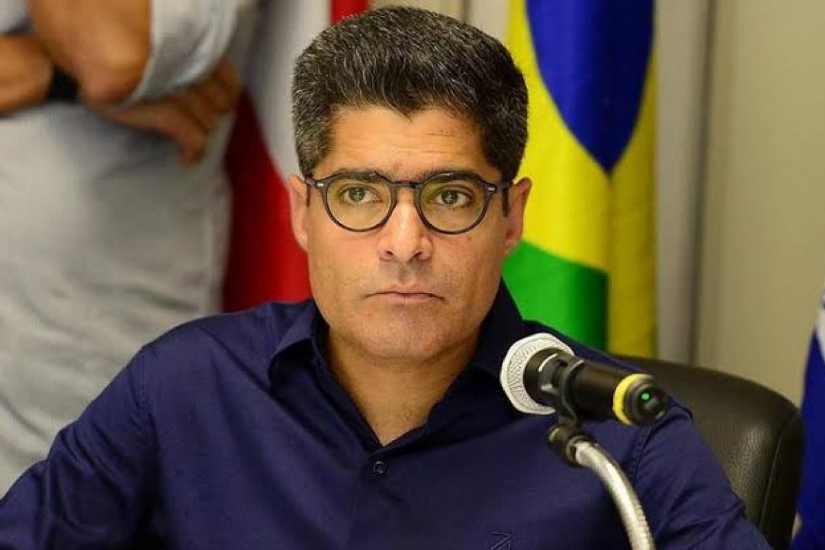 Eleições: ACM Neto e outros 10 presidentes de partidos fecham posição contra voto impresso