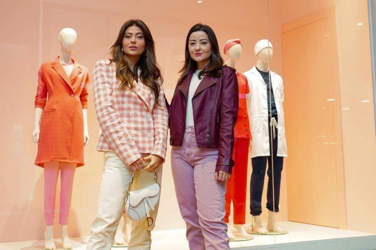 Dra. Cherie, marca de jalecos de luxo, inaugura mais uma loja em São Paulo