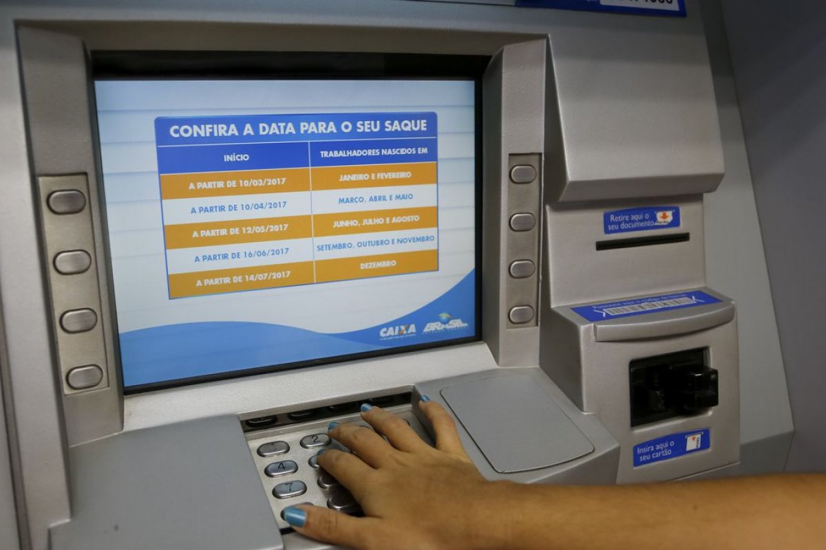 Prazo para sacar abono do PIS/Pasep termina nesta quarta (30)