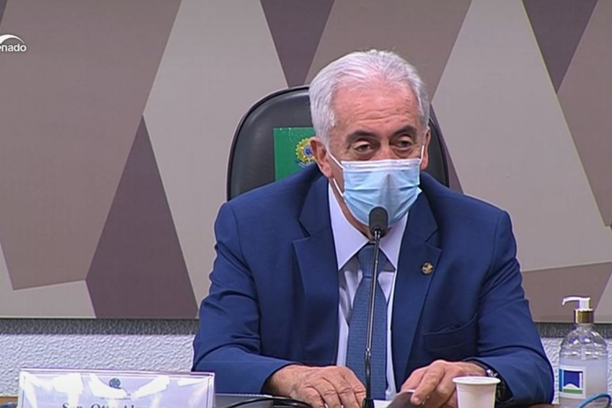 Governo federal cometeu tráfico de influência na tentativa de aquisição da Covaxin, diz Otto Alencar