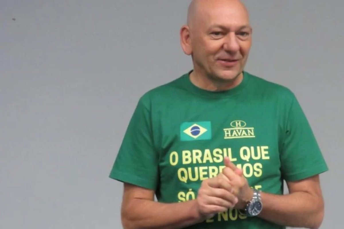 "Tranquilidade", diz Hang após convocação para depor à CPI da Covid