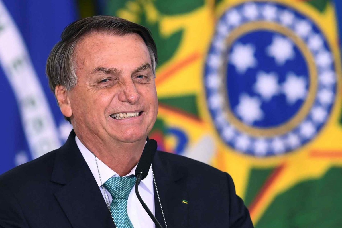 Antes de sair, ex-vice-procurador da PGR diz que Bolsonaro realizou propaganda eleitoral antecipada, diz coluna
