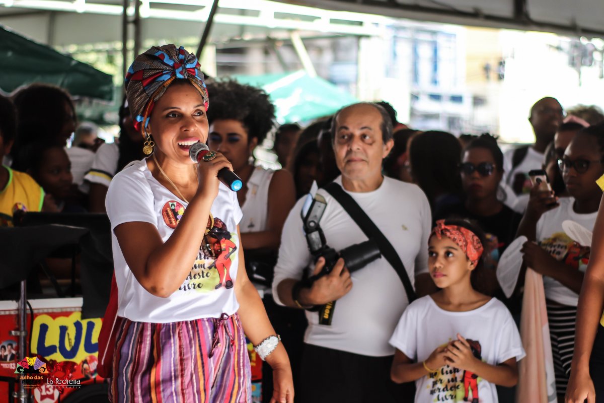 Ativistas negras conversam com autoridades na abertura da 9ª Edição do Julho das Pretas