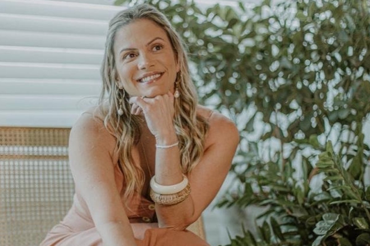 Talentosa! Arquiteta Thais Braga traz o “futuro da moradia” nos decorados do Smart Convenções