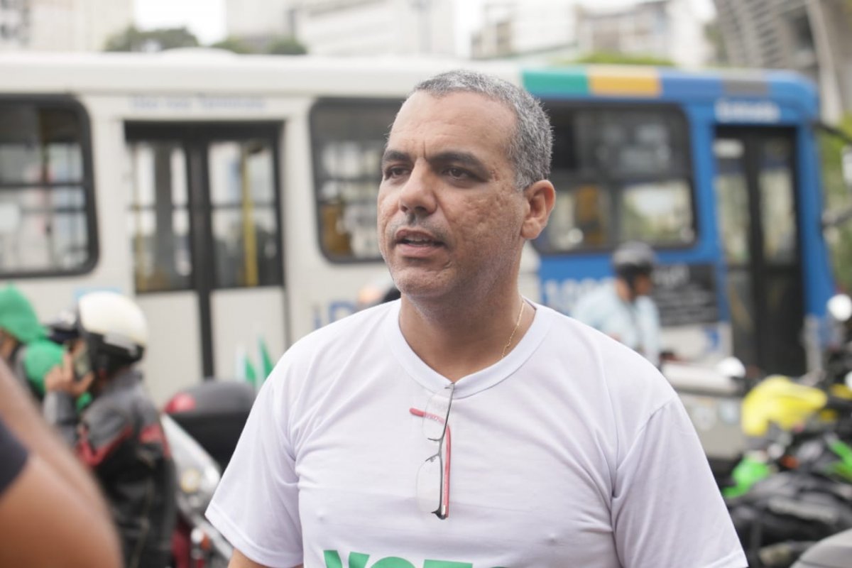 Em motocarreata, Cezar Leite critica CPI da Covid: 'Uma vergonha'